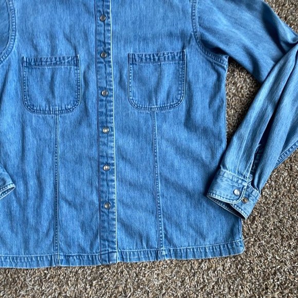 SKYDYED Denim Shirt Womens Medium Blue Jean Snap Button Up Long Sleeve Cowgirl - Picture 3 of 12